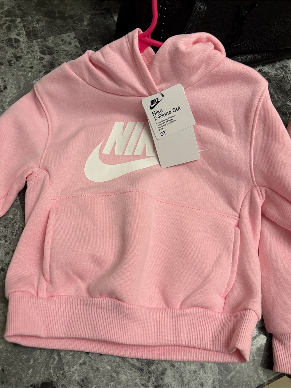 Nike sweatsuit toddler pink 3T - Picture 3 of 4